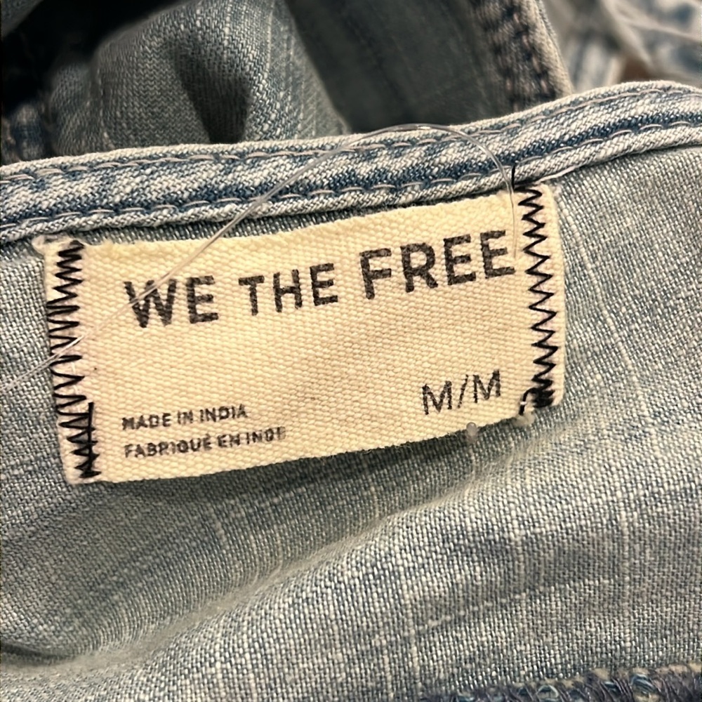 We The Free Light Blue Denim Romper Size M NWT - Picture 8 of 10